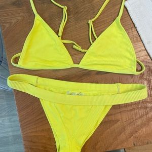 FRANKIE’S Neon Yellow Bikini